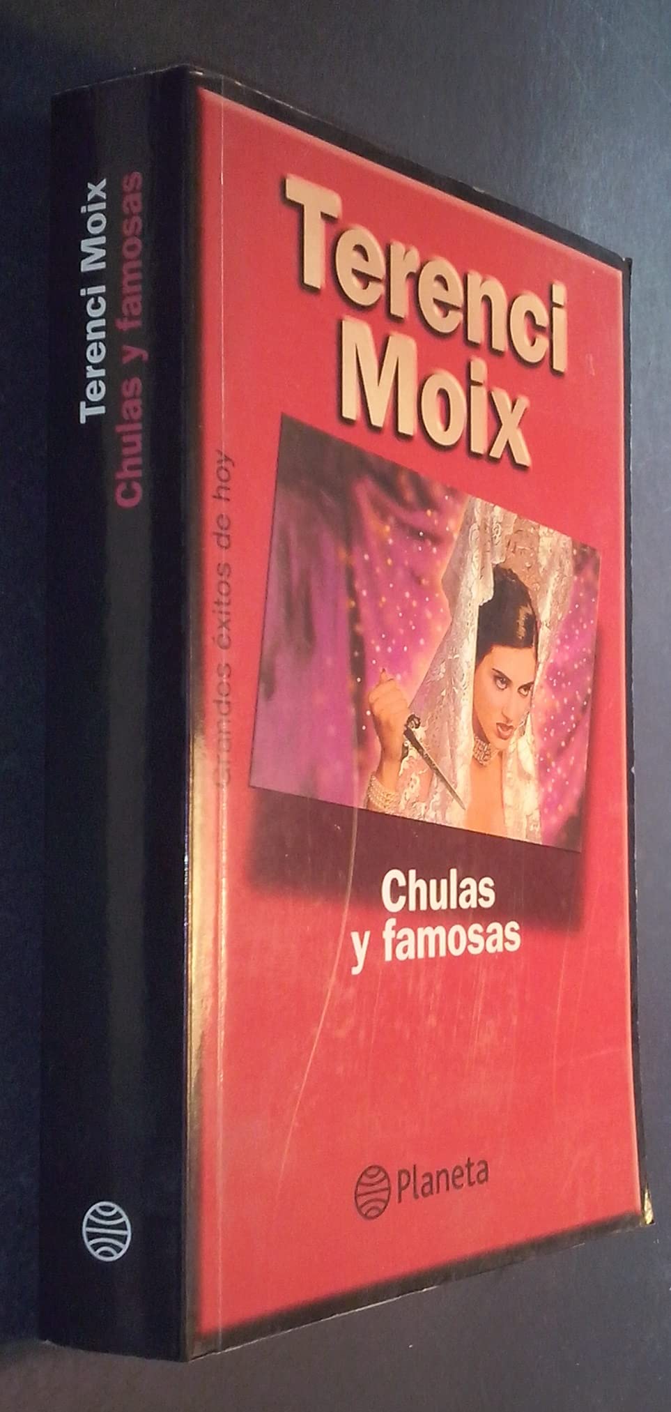 Chulas y Famosas