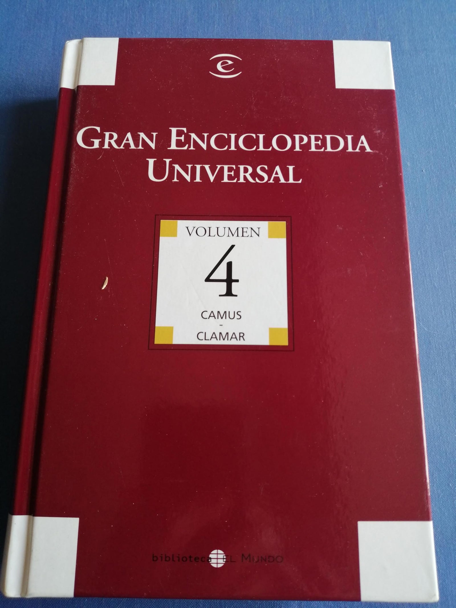 Gran Enciclopedia Universal, Volumen 4
