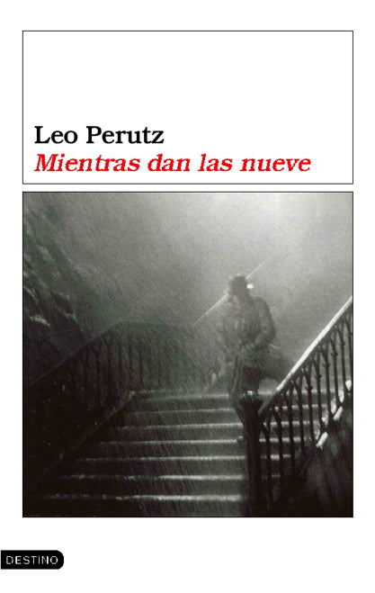 Mientras dan las nueve