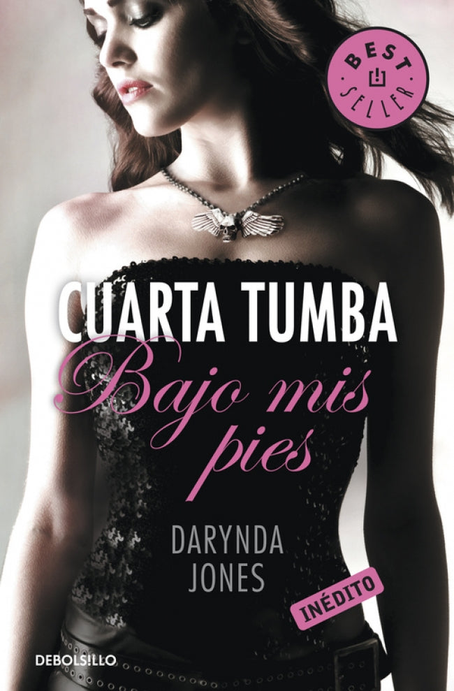 Cuarta tumba bajo mis pies (Charley Davidson 4)