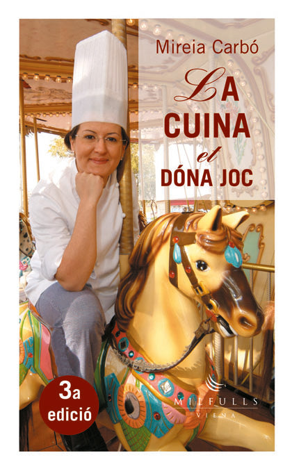La cuina et dóna joc