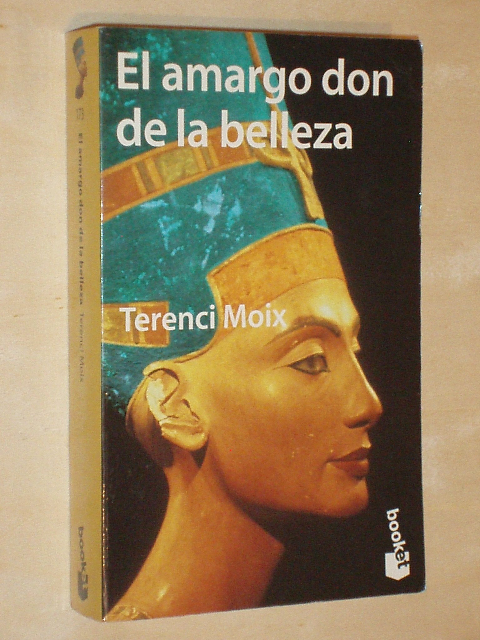 El amargo don de la belleza