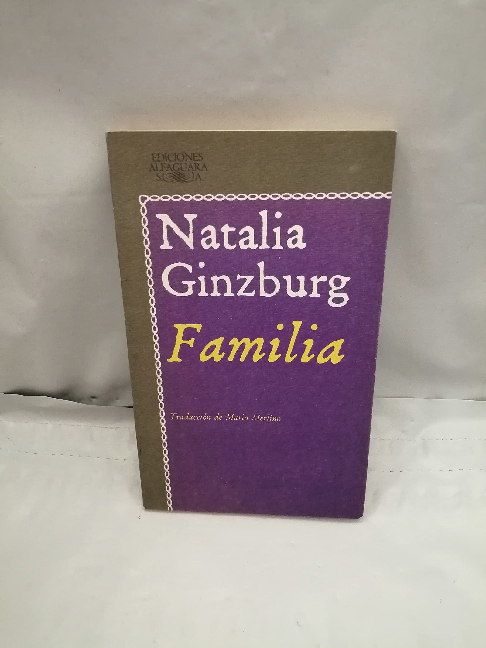 Familia