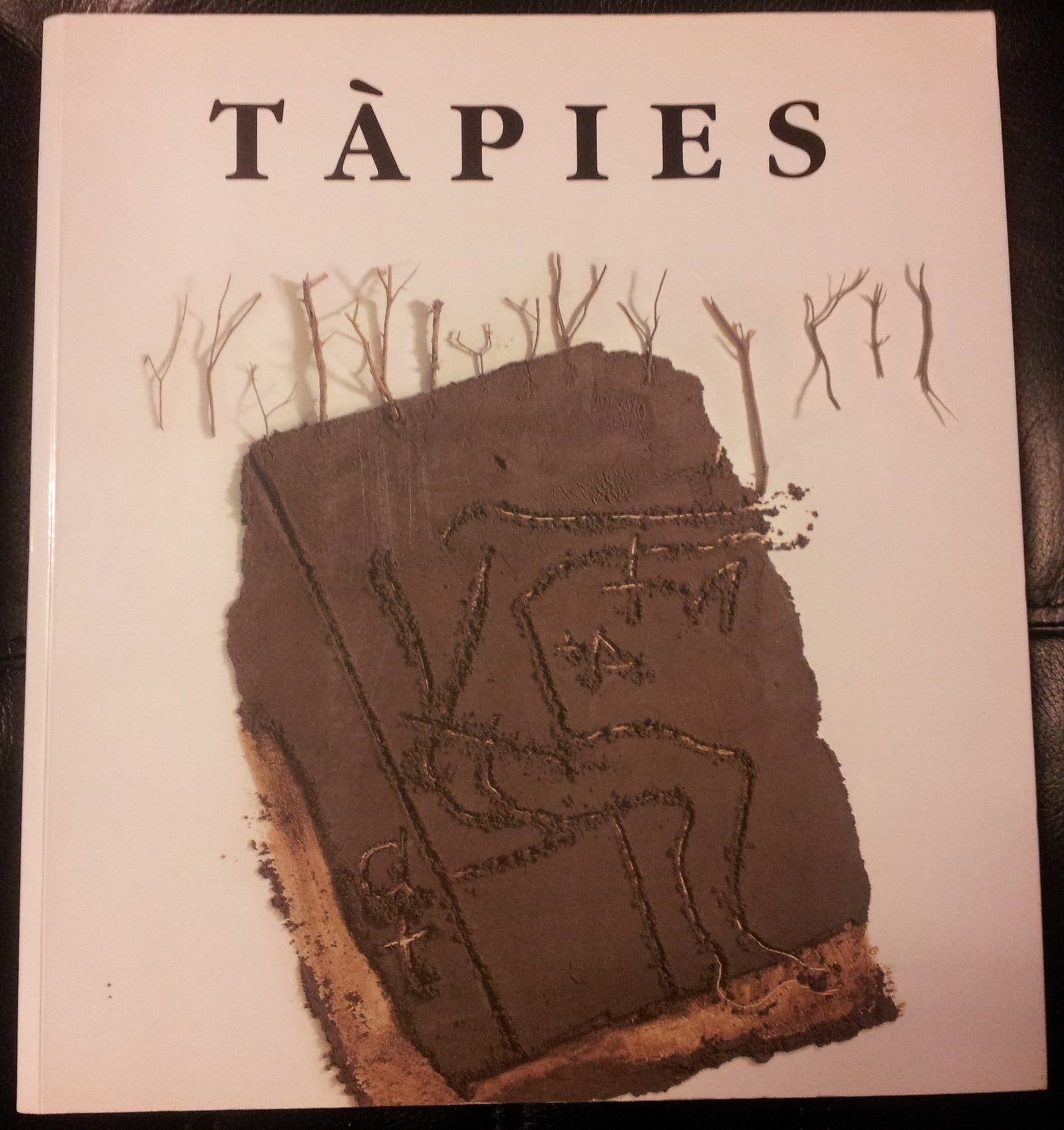 Tapies (CATALOGOS Y MONOGRAFIAS)