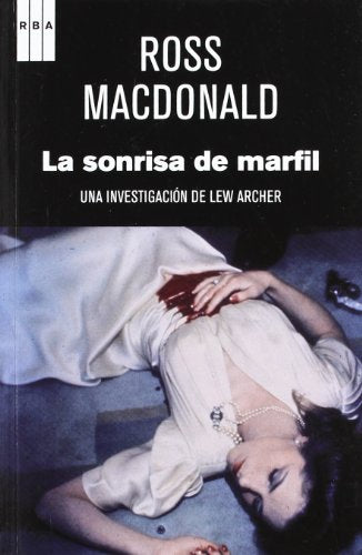 La sonrisa de marfil