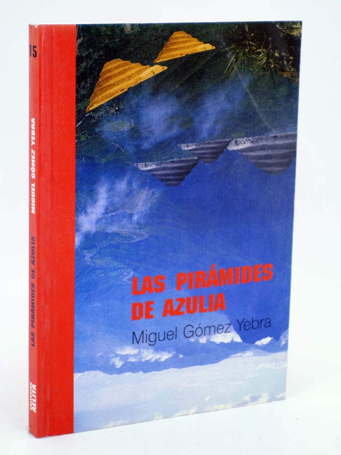 Las Pirámides De Azulia