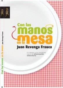 Con las manos en la mesa