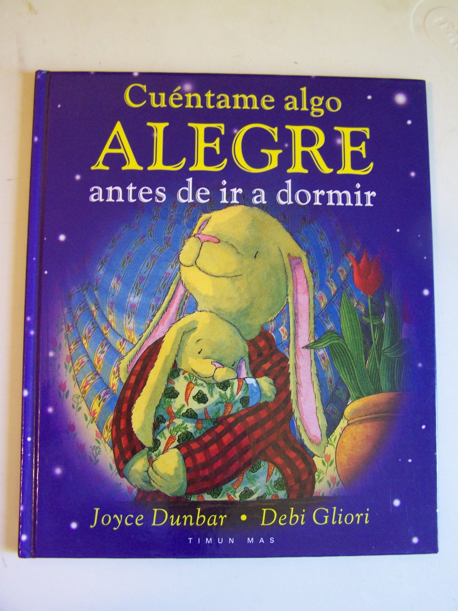 Cuentame Algo Alegre Antes De Ir a Dormir / Tell Me Something Happy Before I Go to Sleep