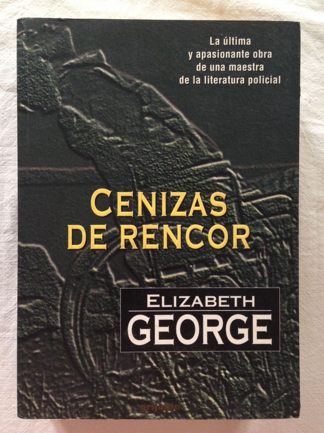 Cenizas de rencor