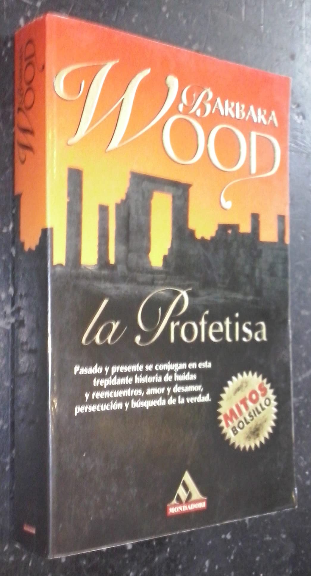 La profetisa (MITOS BOLSILLO)