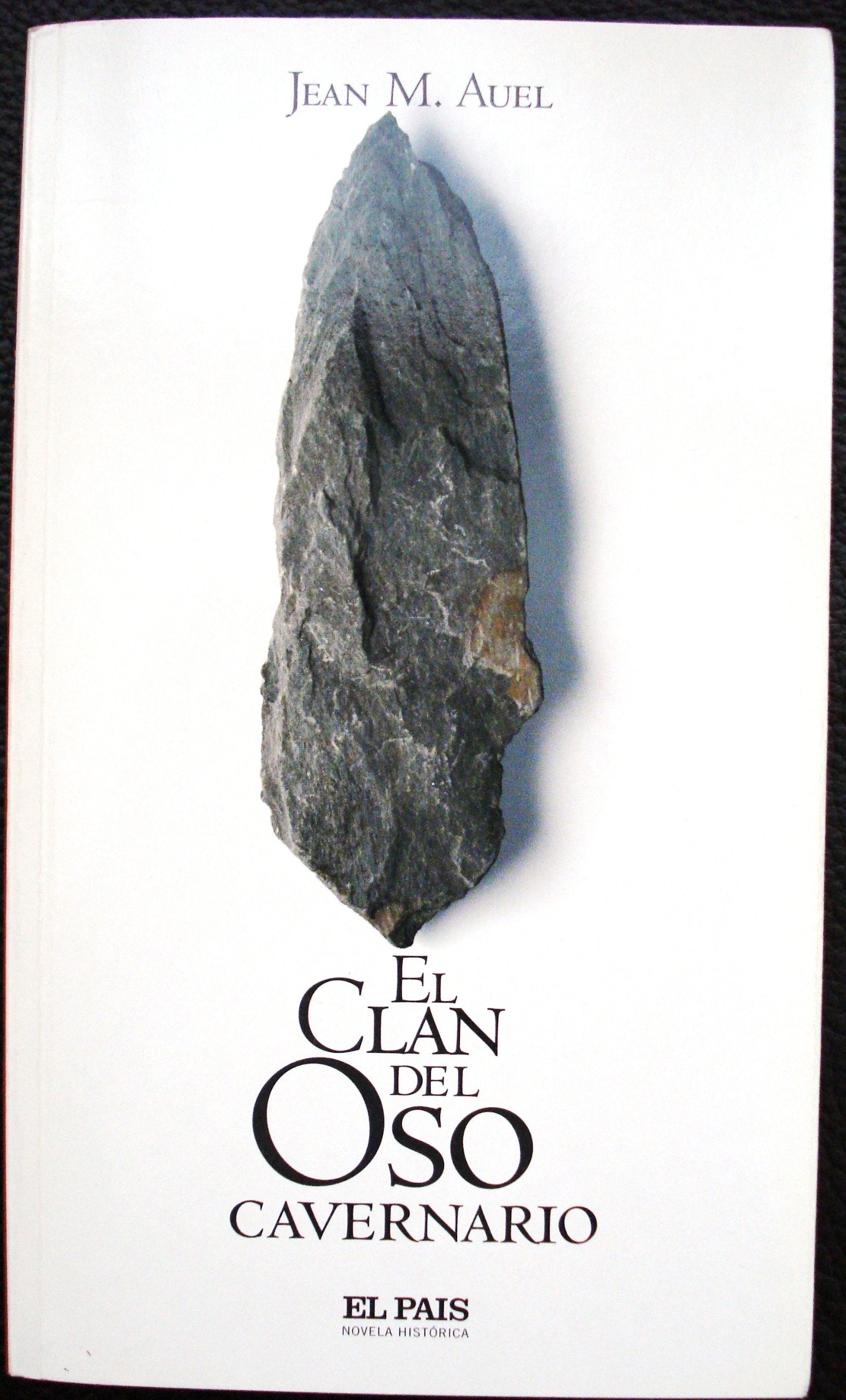 El clan del oso cavernario