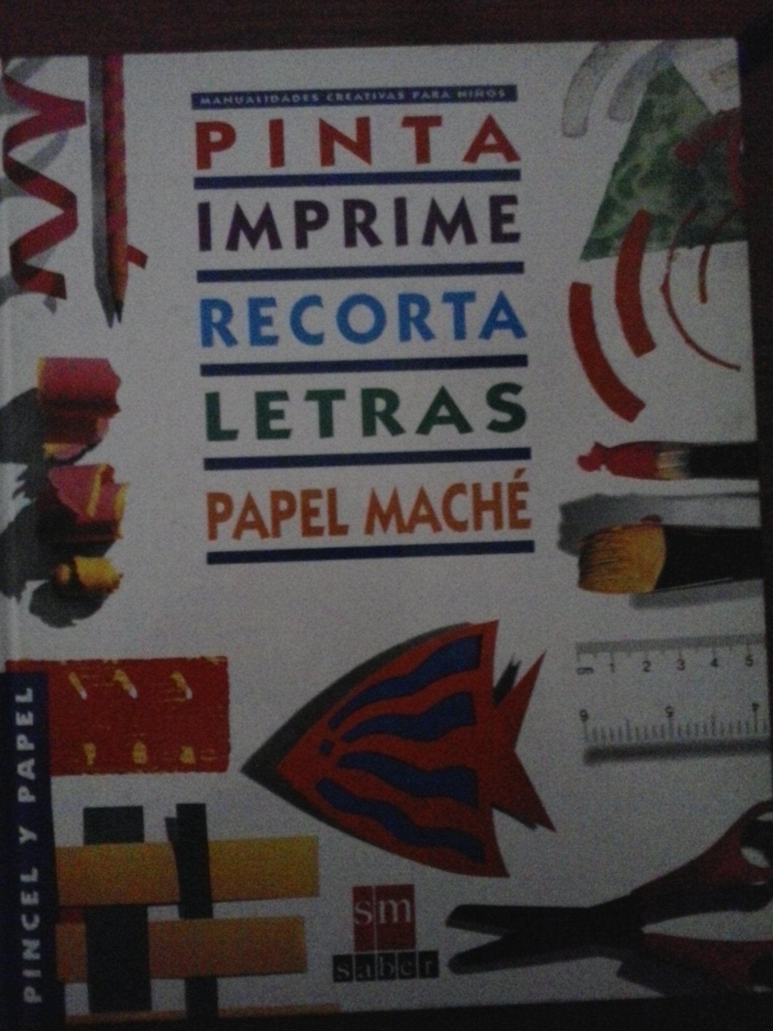 Pinta, imprime, recorta, letras, papel mache