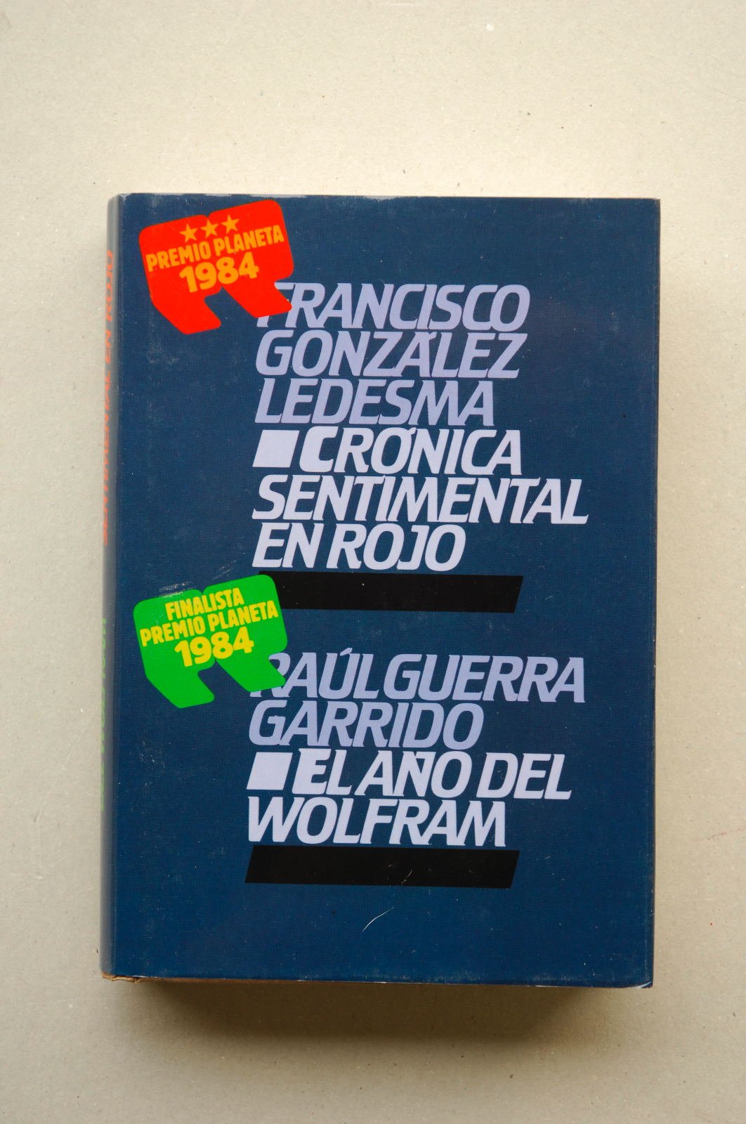 CRONICA SENTIMENTAL EN ROJO.