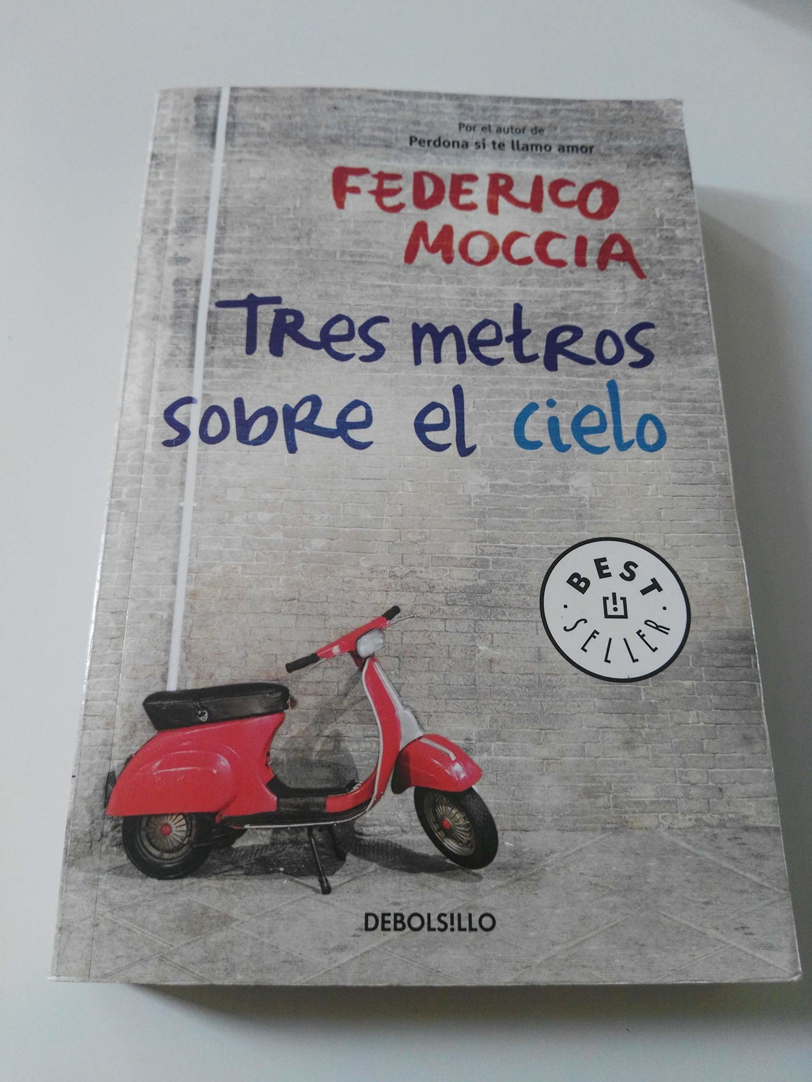 Tres metros sobre el cielo / Three Meters Above the Sky