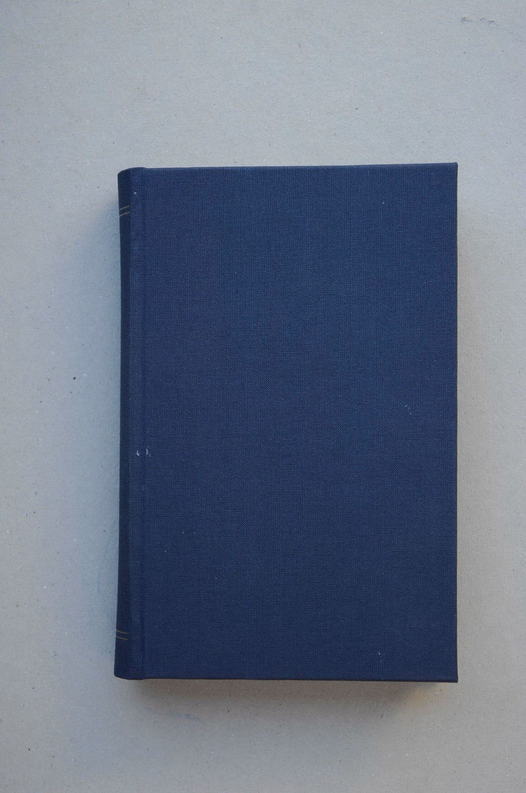 BAJO LAS RUEDAS-ALIANZA (BIBLIOTECA HESSE (LB/BDA))