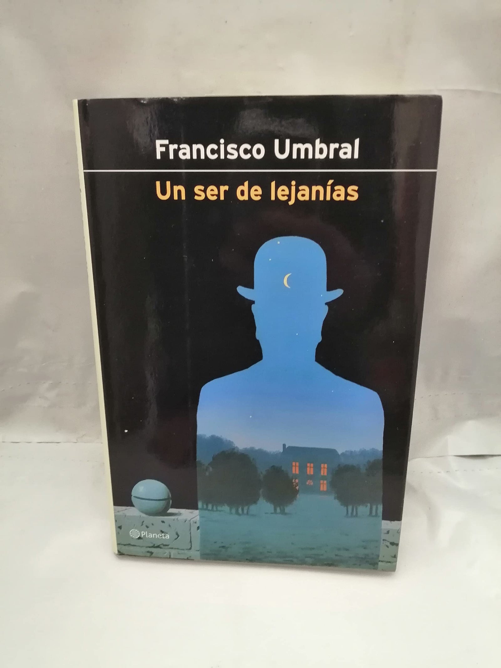 Un ser de lejanias
