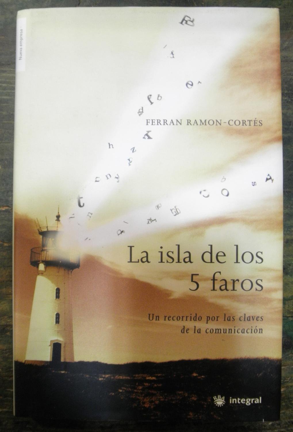 La isla de los cinco faros. Ed. Revista