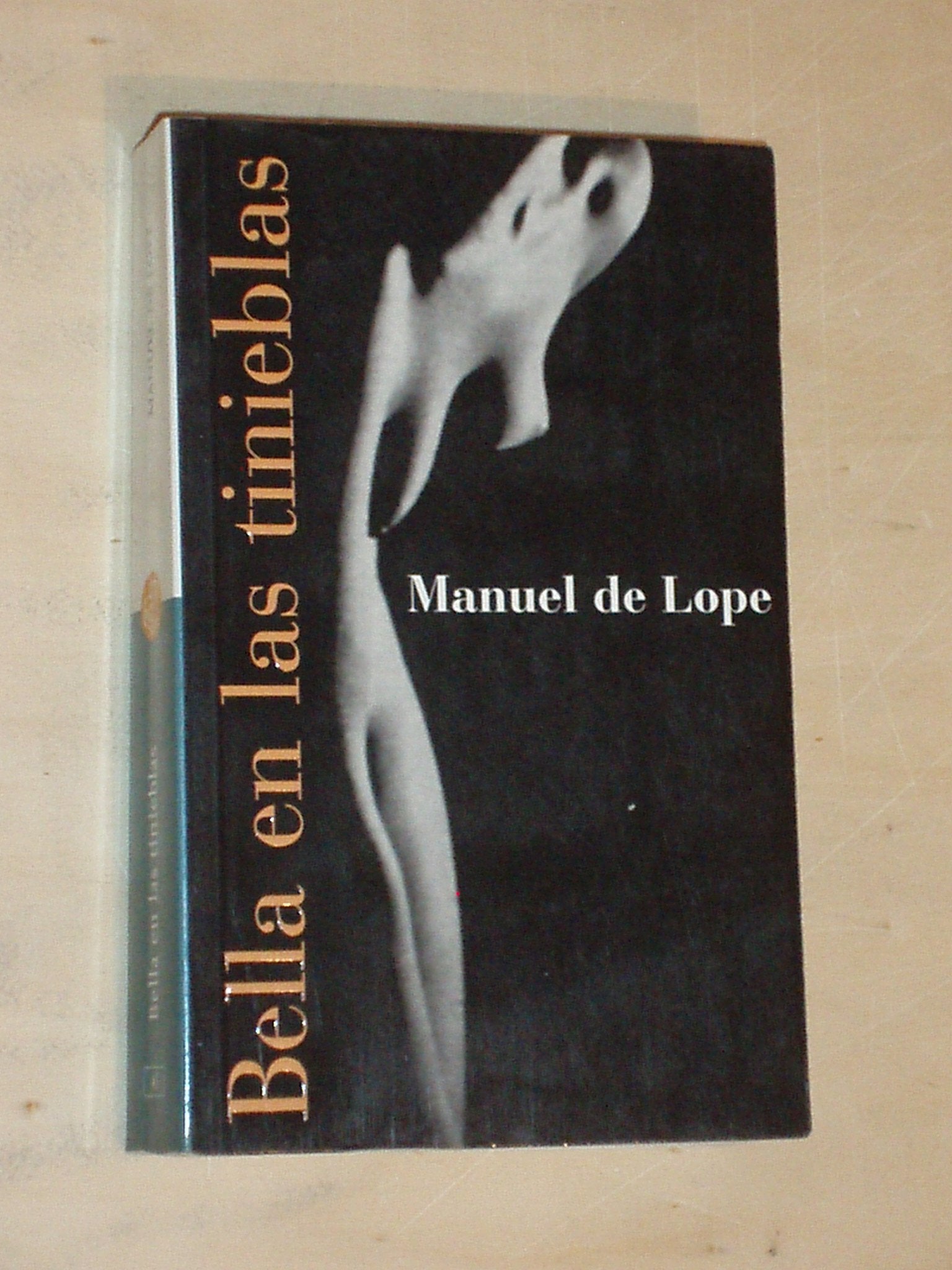 BELLA EN LAS TINIEBLAS PDL (MANUEL DE LOPE)