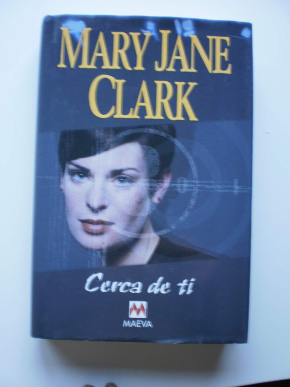 Cerca De Ti / Close To You (Grandes novelas)