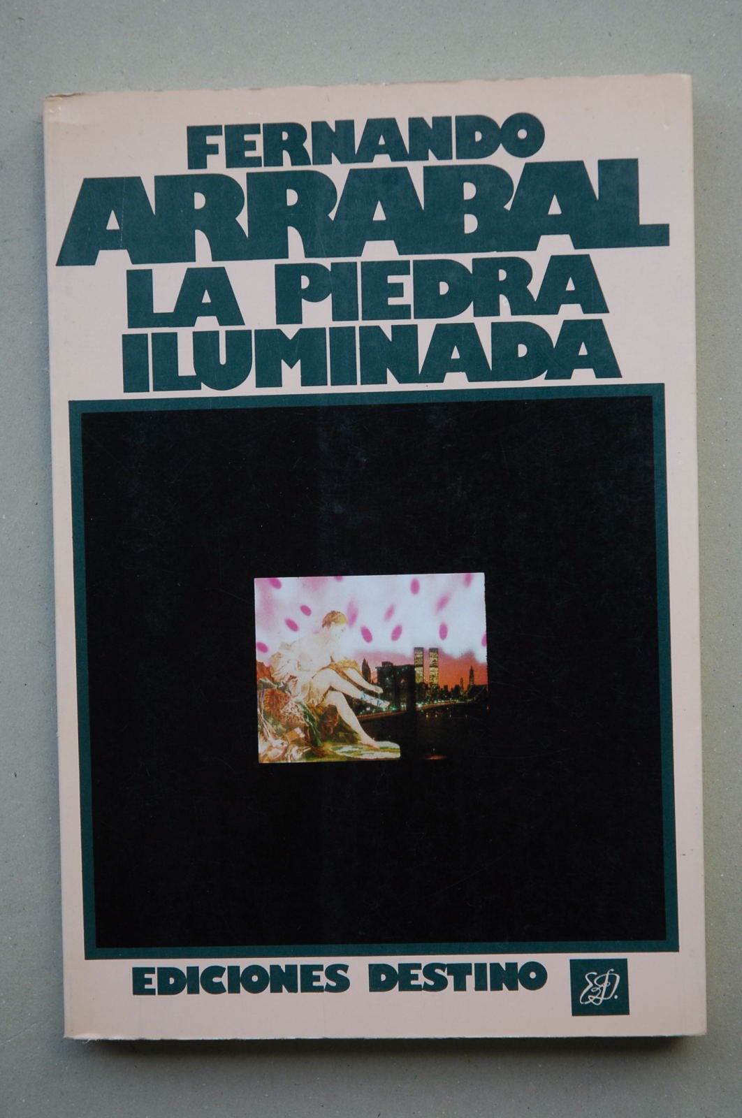 LA Piedra Iluminada/the Illuminated Rock