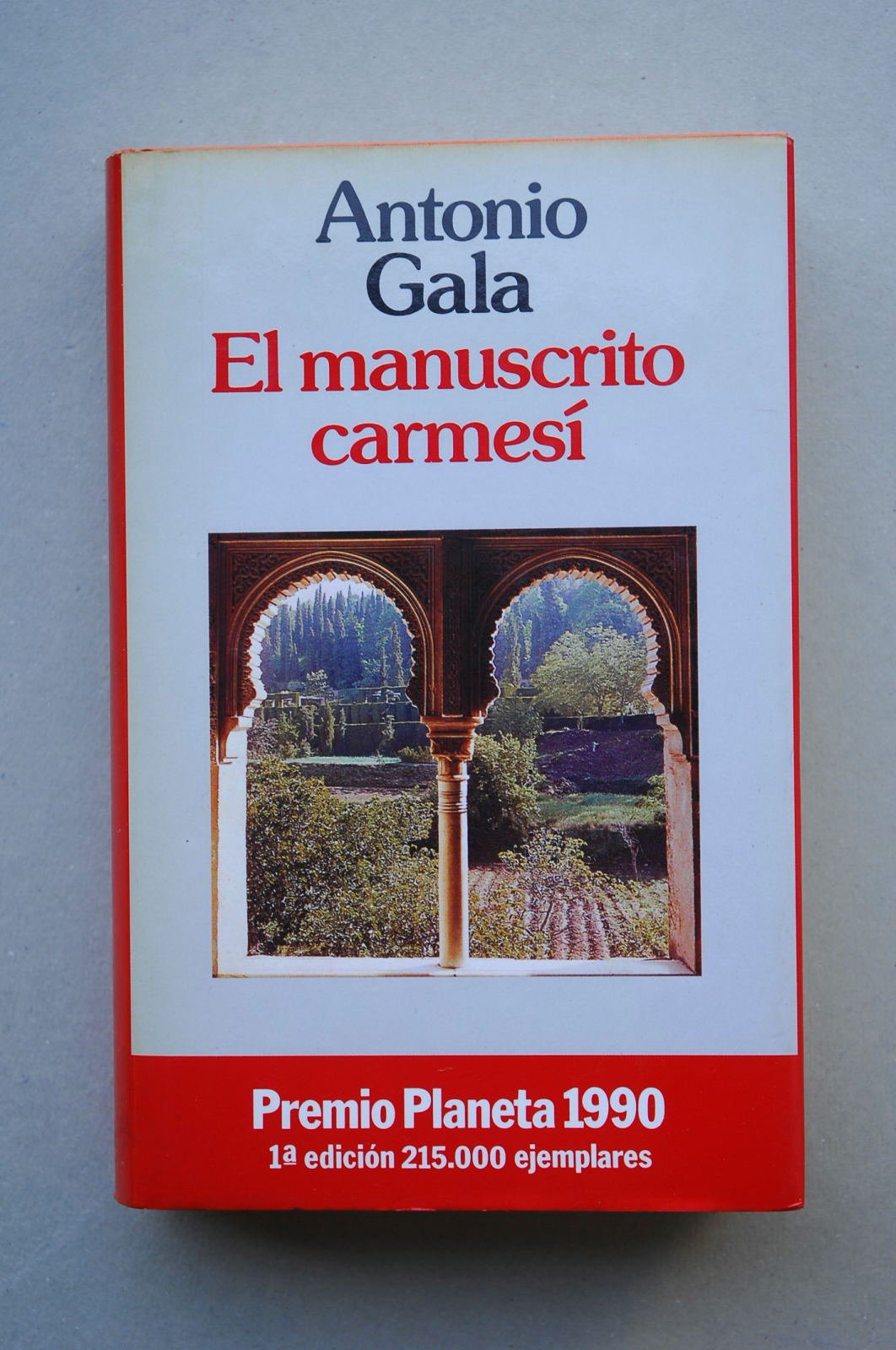 El manucristo carmesi