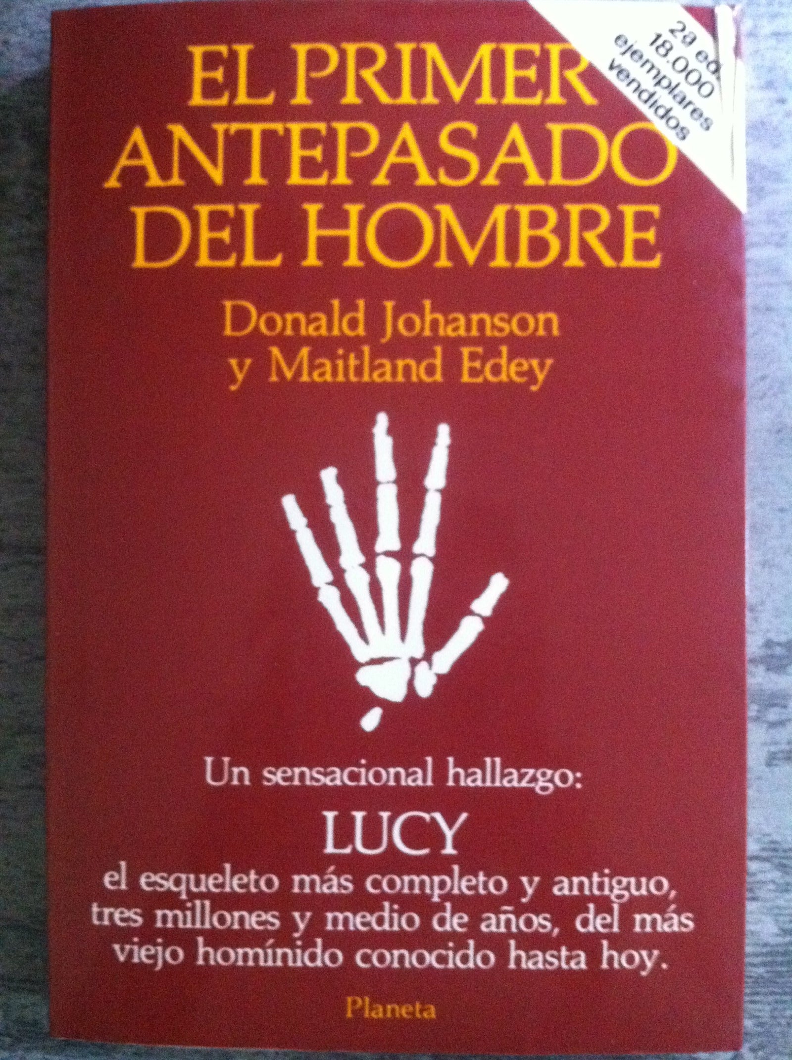 El Primer Antepasado Del Hombre/Lucy: The Beginnings of Humankind
