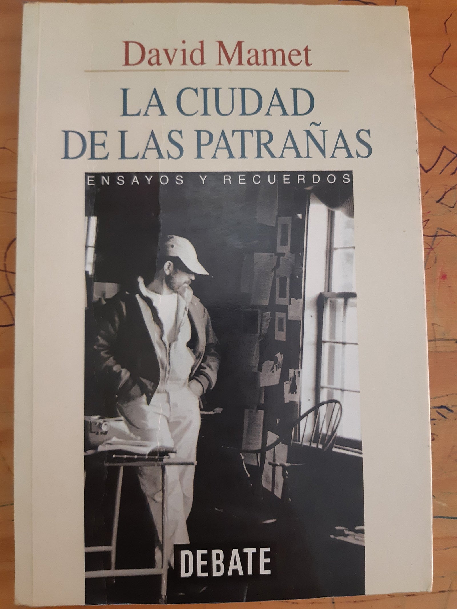 La ciudad de las patranas/ The Mystery city