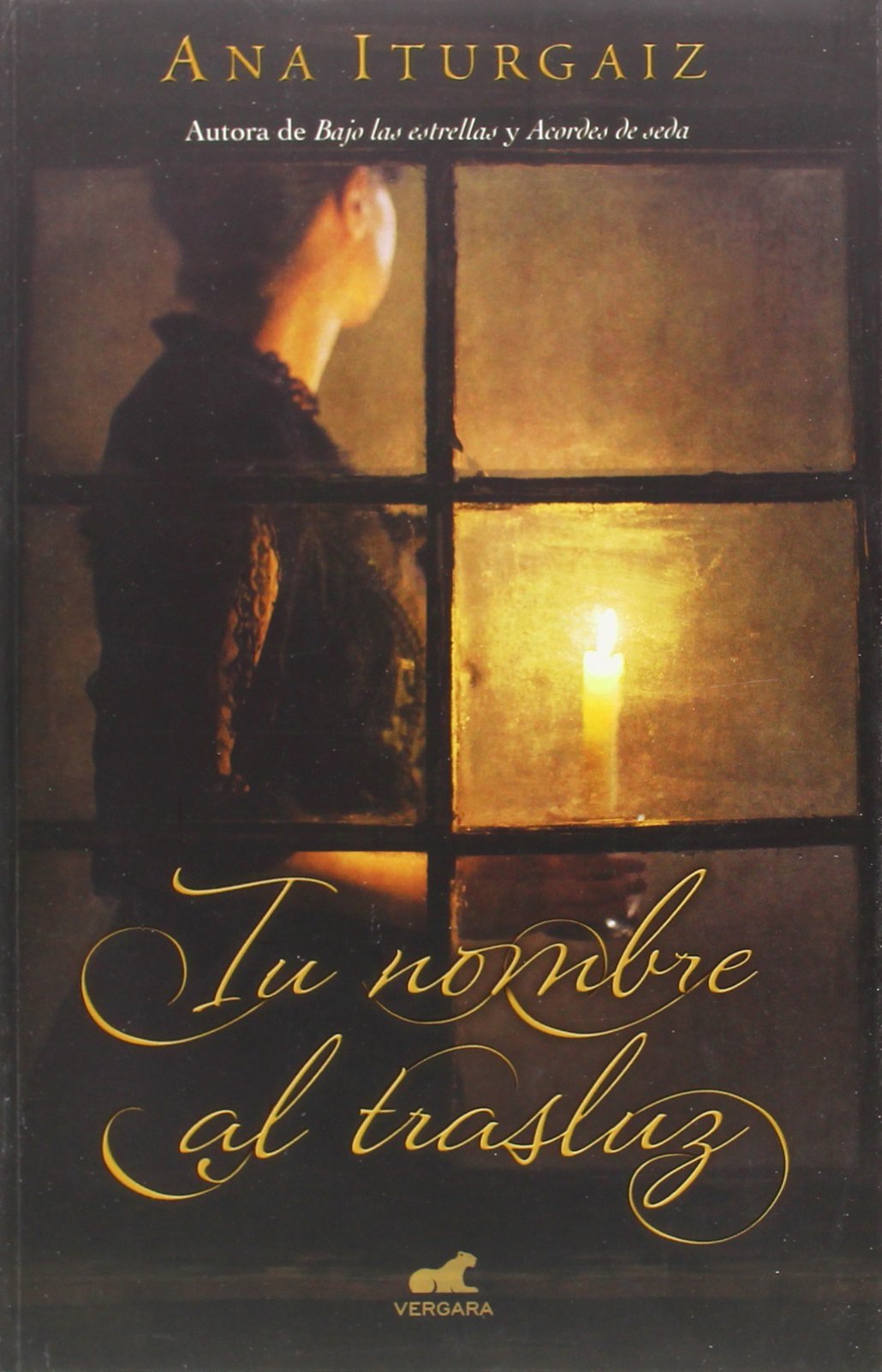Tu nombre al trasluz (Amor y aventura)