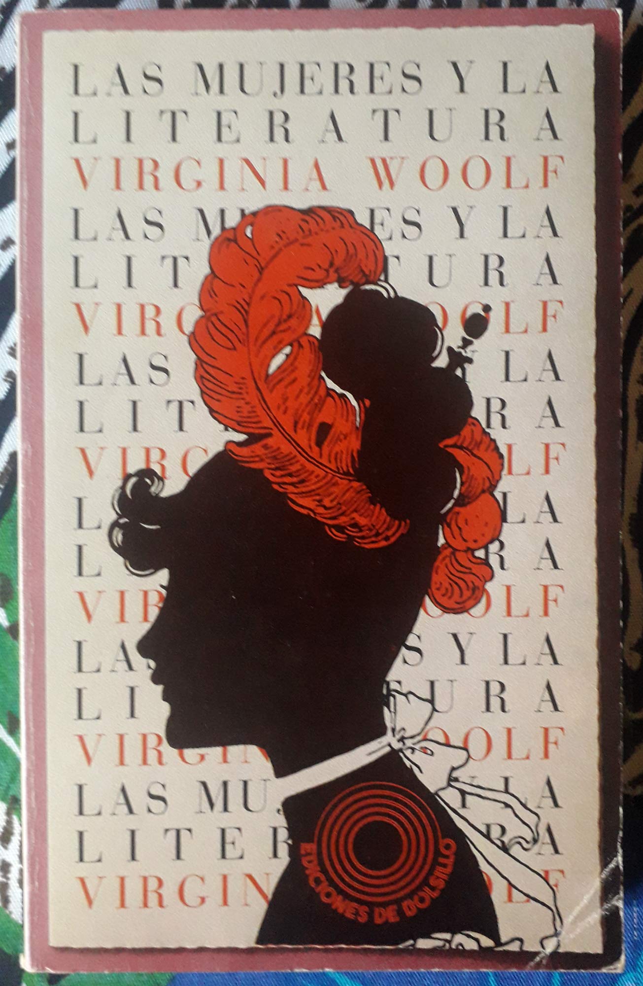 LAS MUJERES Y LA LITERATURA