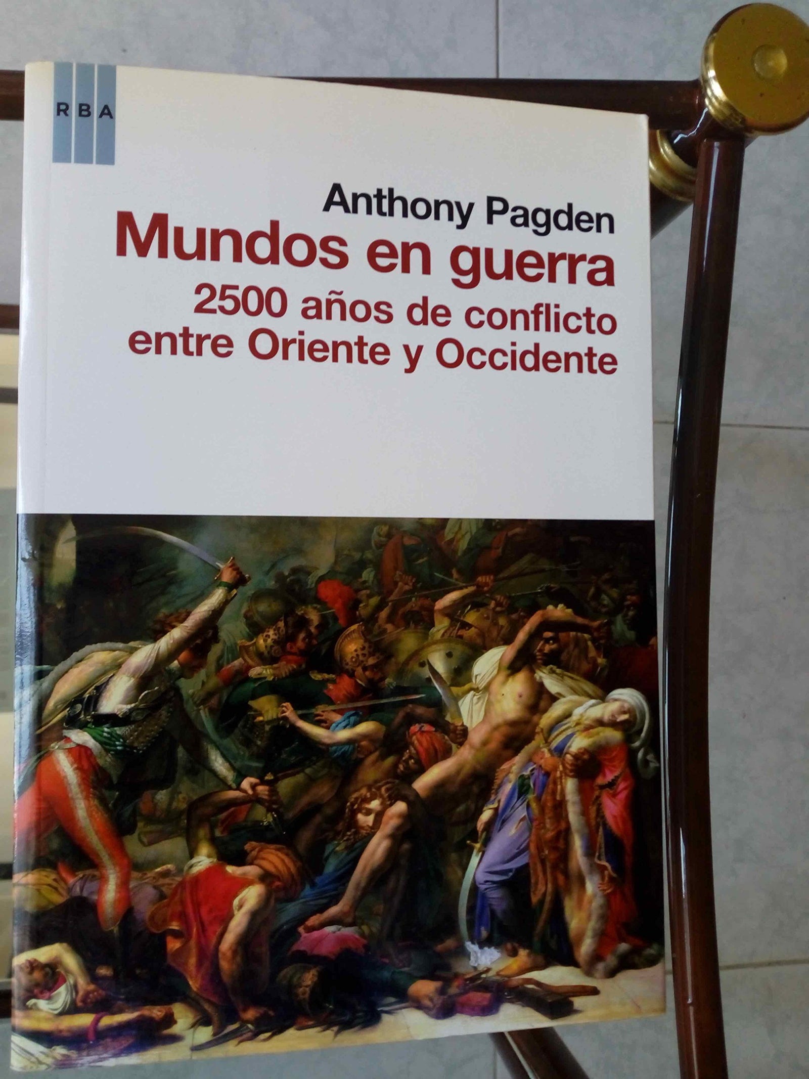 Mundos en guerra (Ensayo y Biografía)