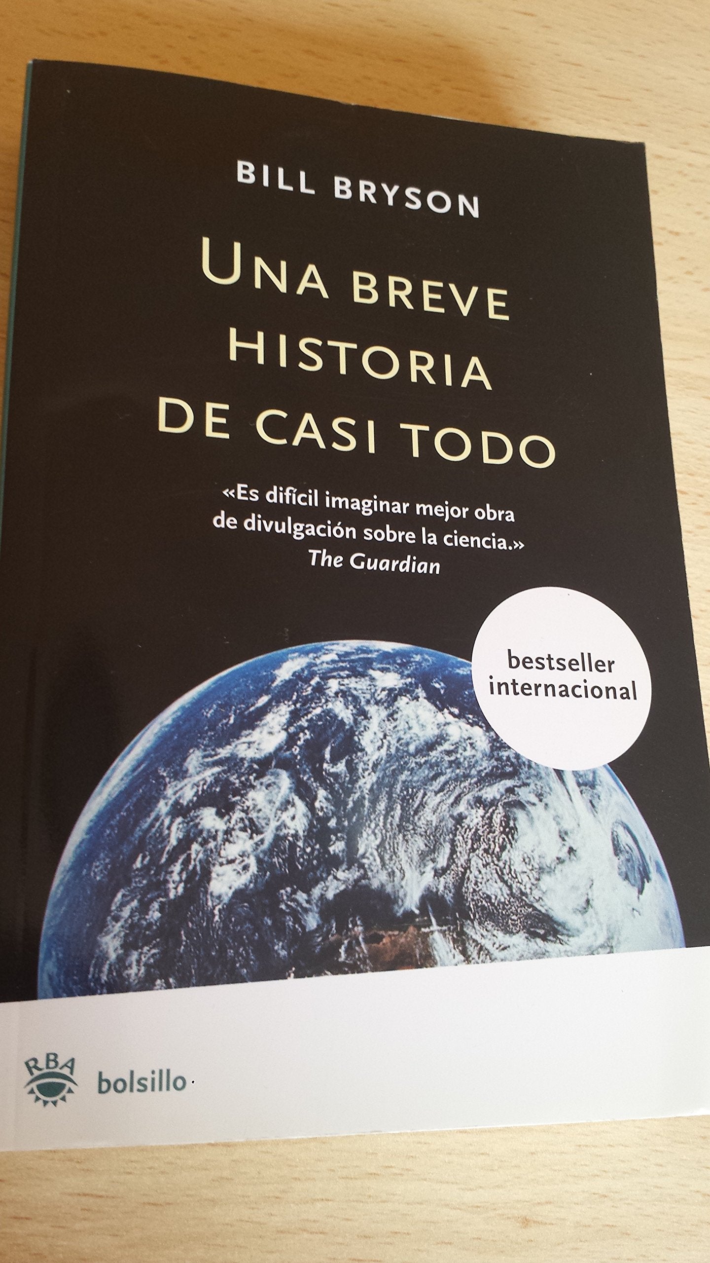 Una breve historia de casi todo-bolsillo