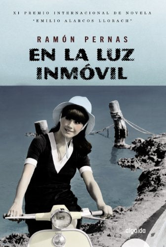 En la luz inmóvil (ALGAIDA LITERARIA - PREMIO EMILIO ALARCOS)