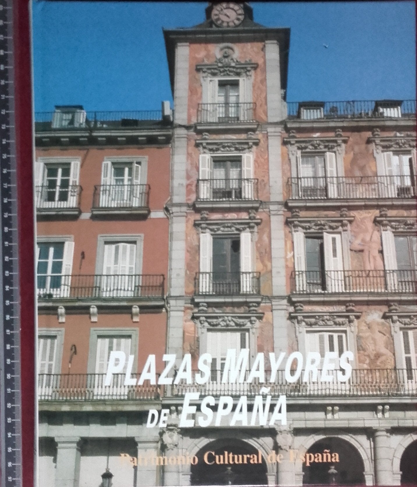 Plazas mayores de España