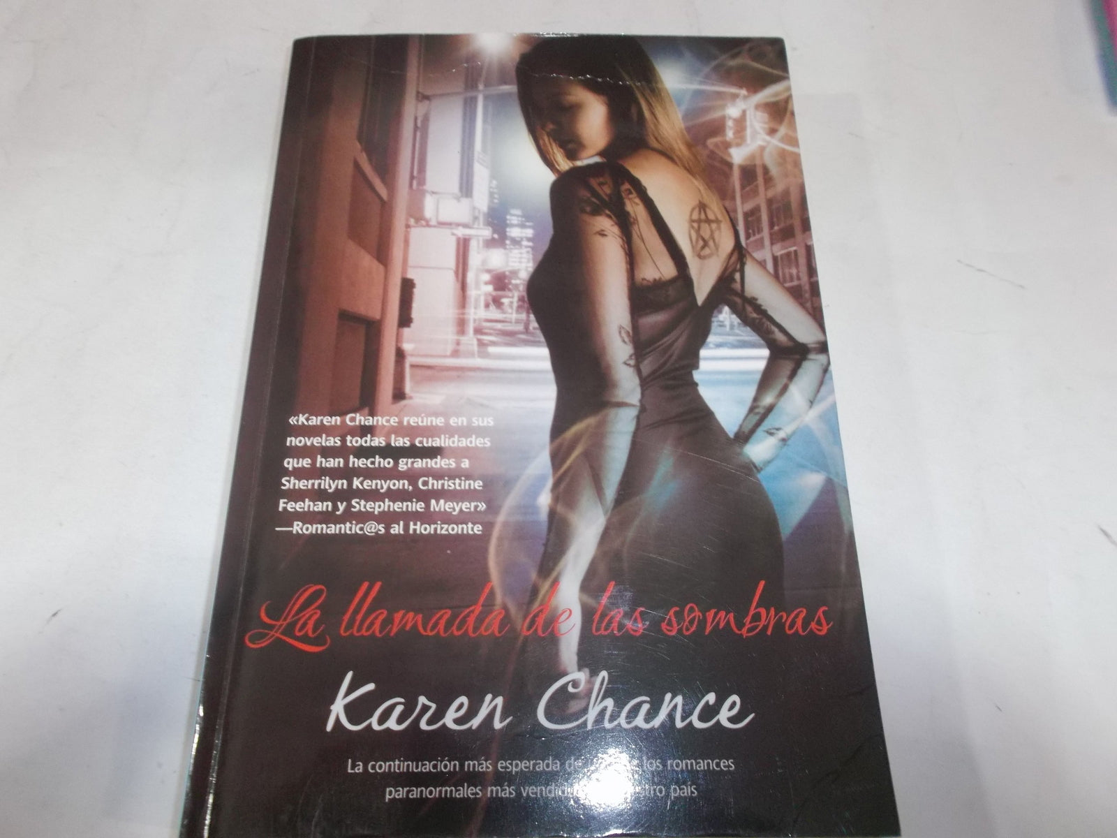 La llamada de las sombras (Pandora)