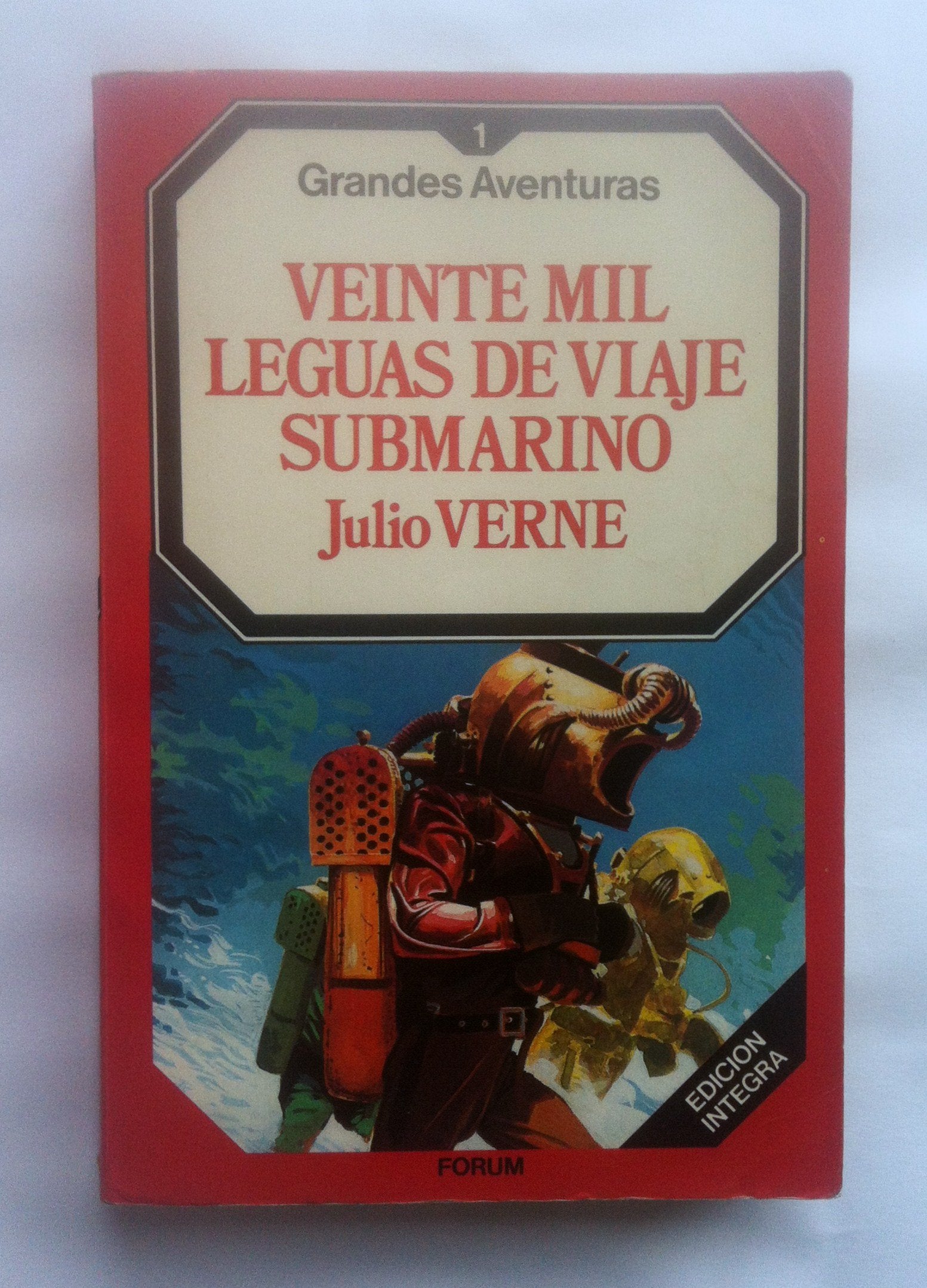 VEINTE MIL LEGUAS DE VIAJE SUBMARINO Grandes Aventuras (20.000)