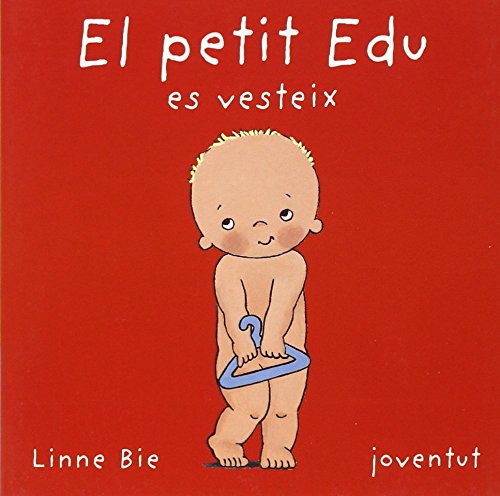 El petit Edu es vesteix