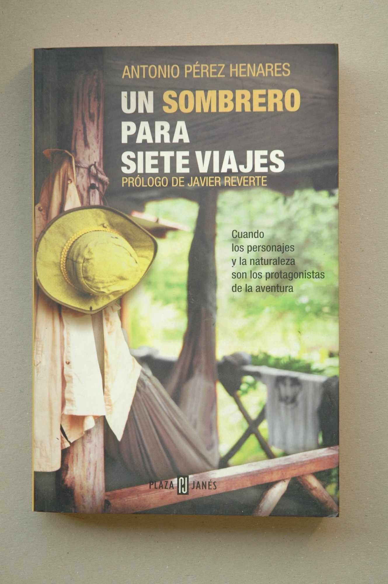 Un sombrero para siete viajes