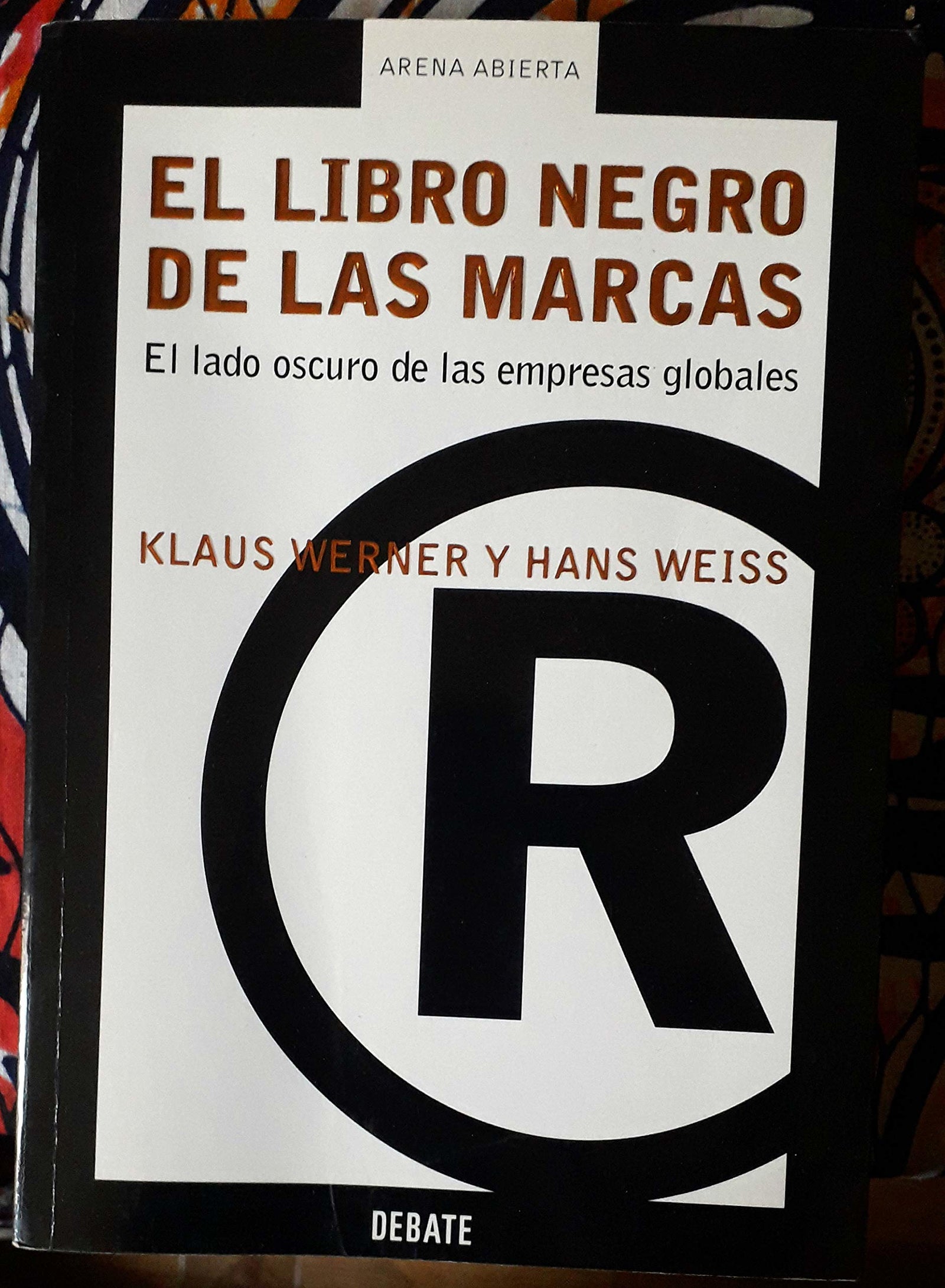 LIBRO NEGRO DE LAS MARCAS (ARENA ABIERTA)