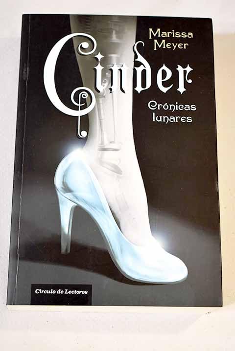 Crónicas Lunares. Cinder