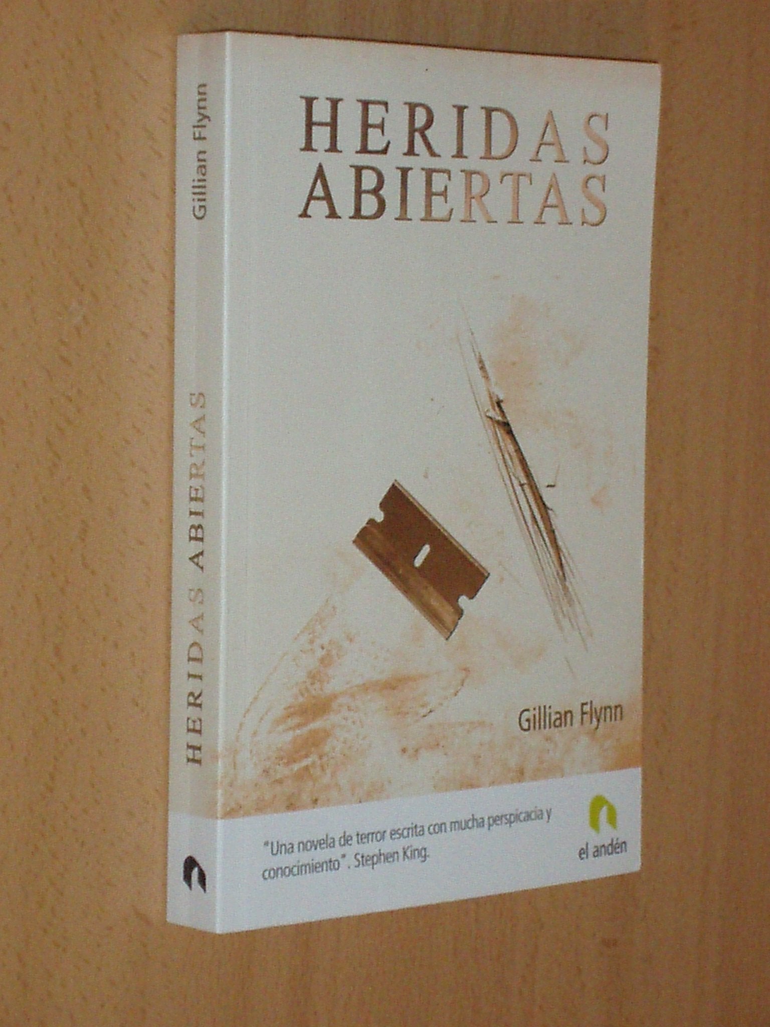 Heridas abiertas/ Sharp Objects