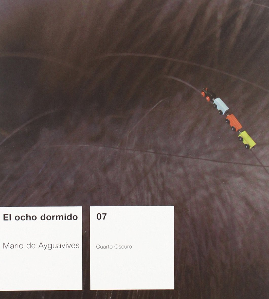 El ocho dormido (Cuarto oscuro)