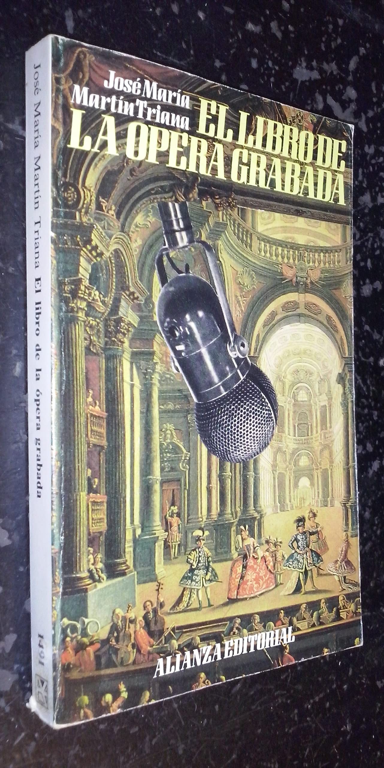 El libro de la opera grabada (Seccion Literatura)