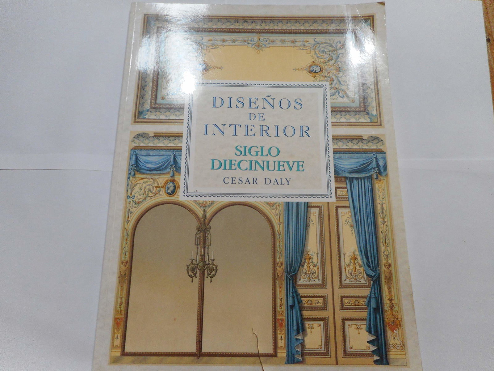 Diseños de interior siglo diecinueve (40 laminas color)