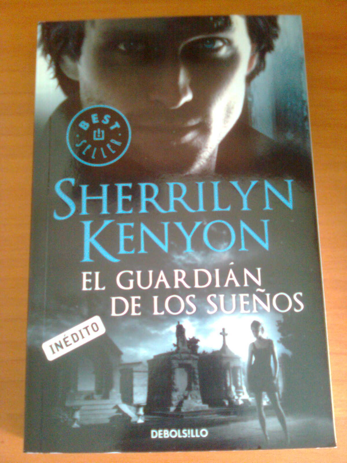 El Guardián De Los Sueños (Cazadores Oscuros)