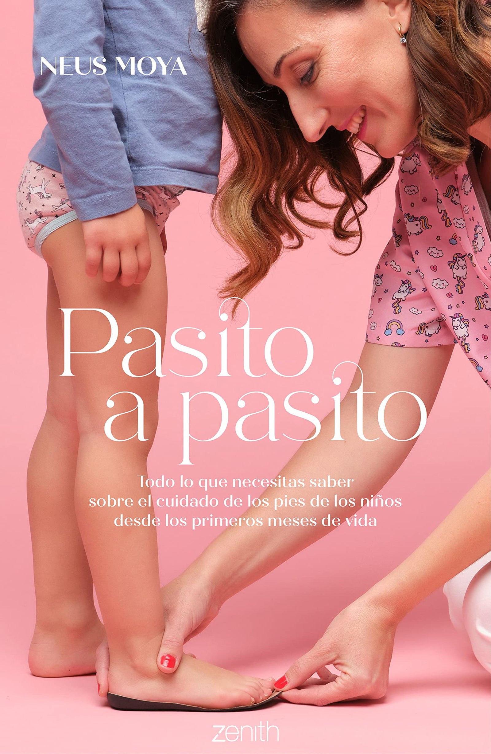 Pasito a pasito: Todo lo que necesitas saber sobre el cuidado de los pies de los niños desde los primeros meses de vida (Superfamilias)