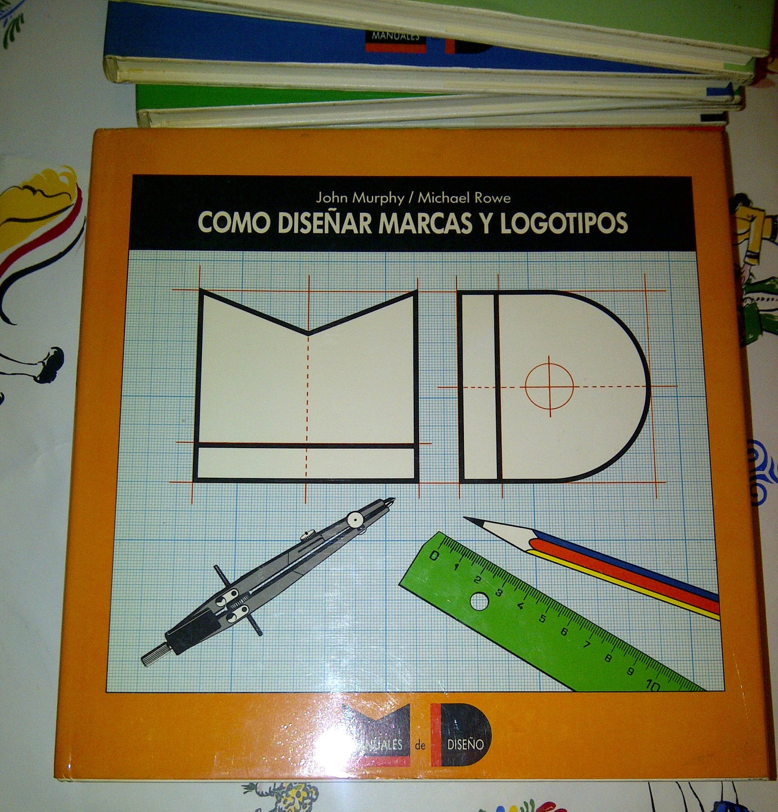 COMO DISE?AR MARCAS Y LOGO. (SIN COLECCION)