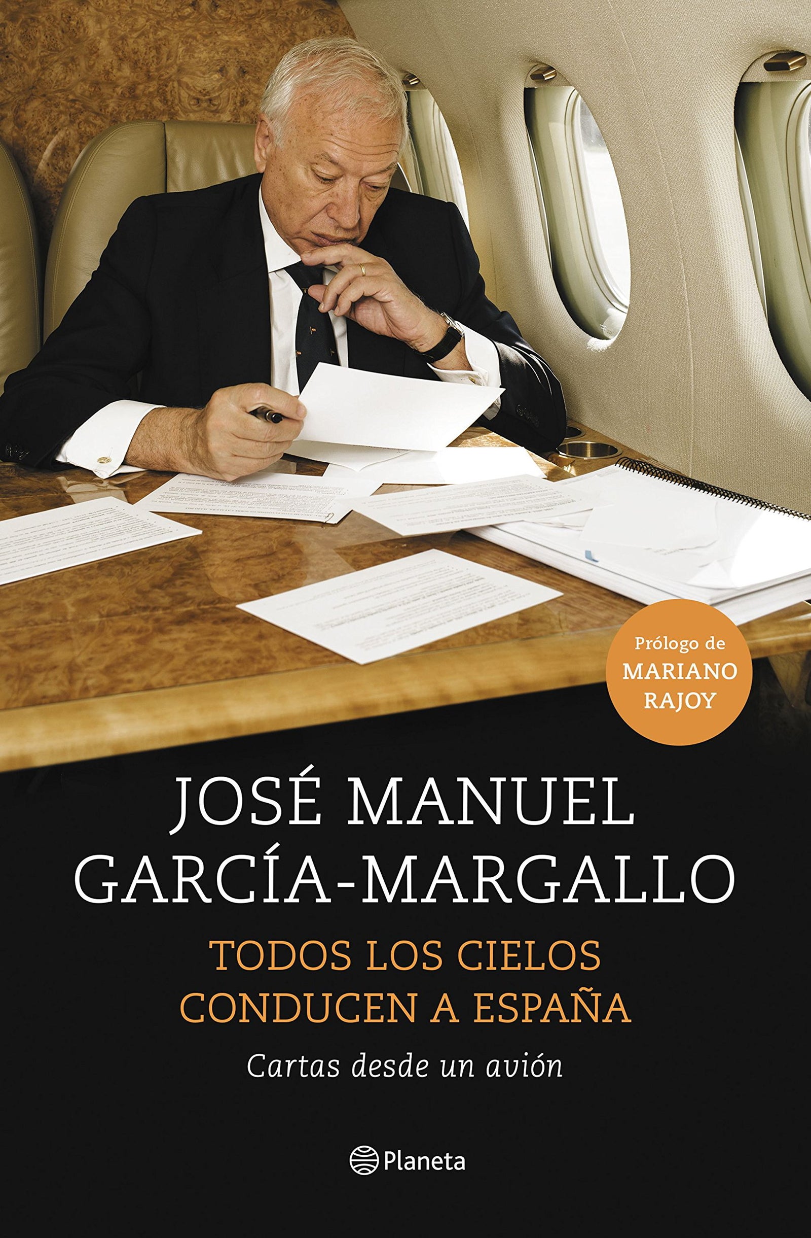 Todos los cielos conducen a España: Cartas desde un avión (No Ficción)