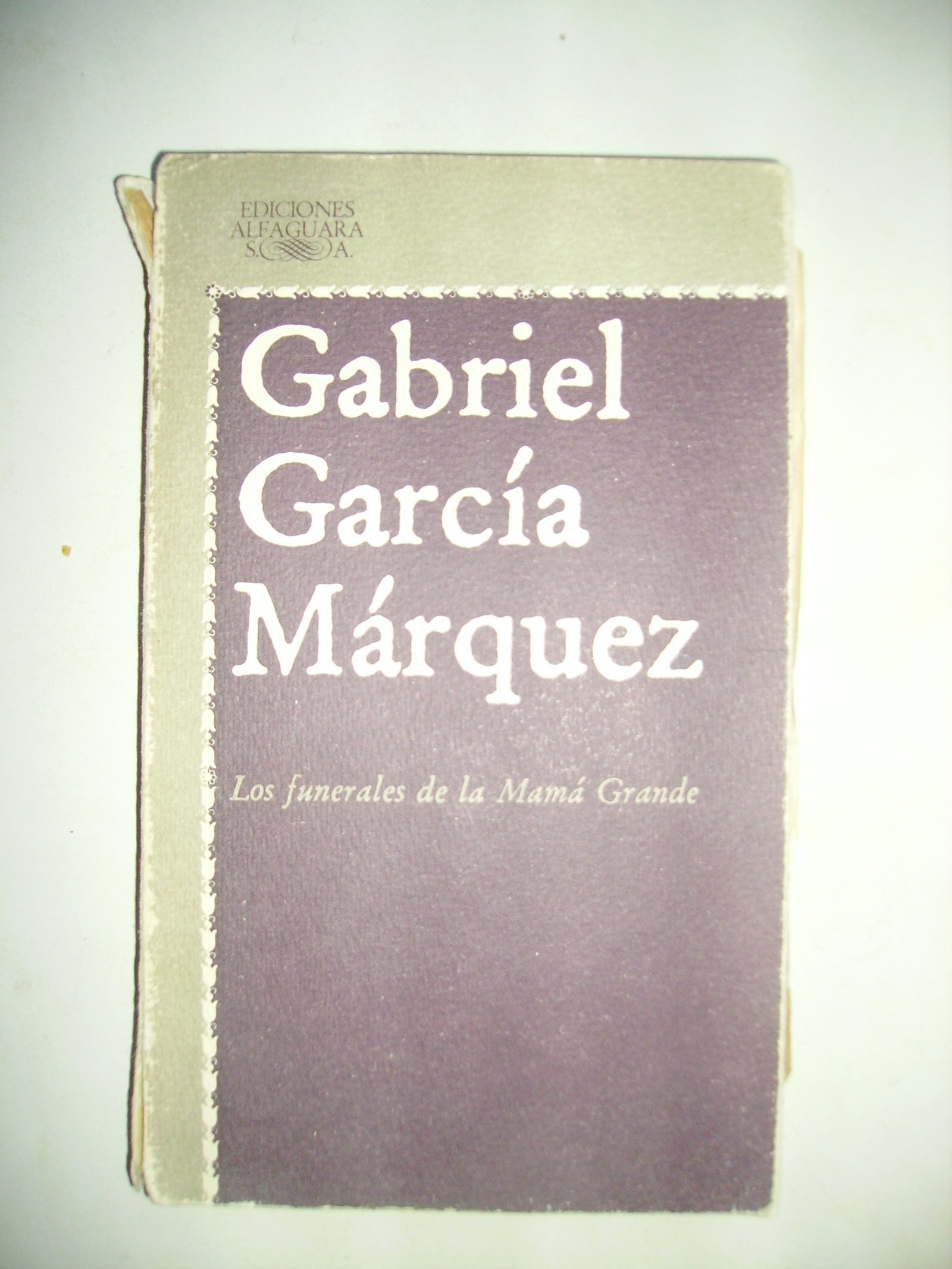 Los funerales de la mama grande / The Big Mama's Funeral