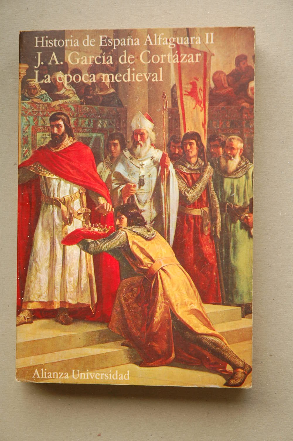 Historia de España alfaguara. tomo2. epoca medieval