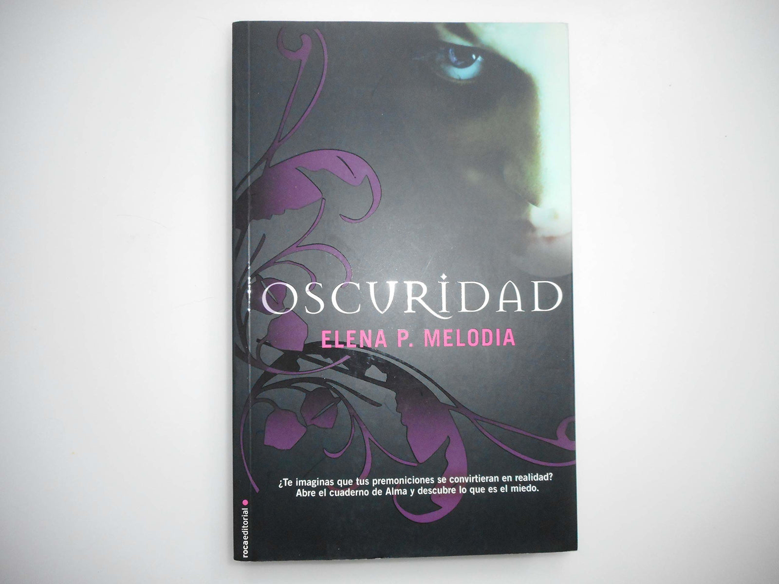 Oscuridad 2ｦed (Roca Juvenil)